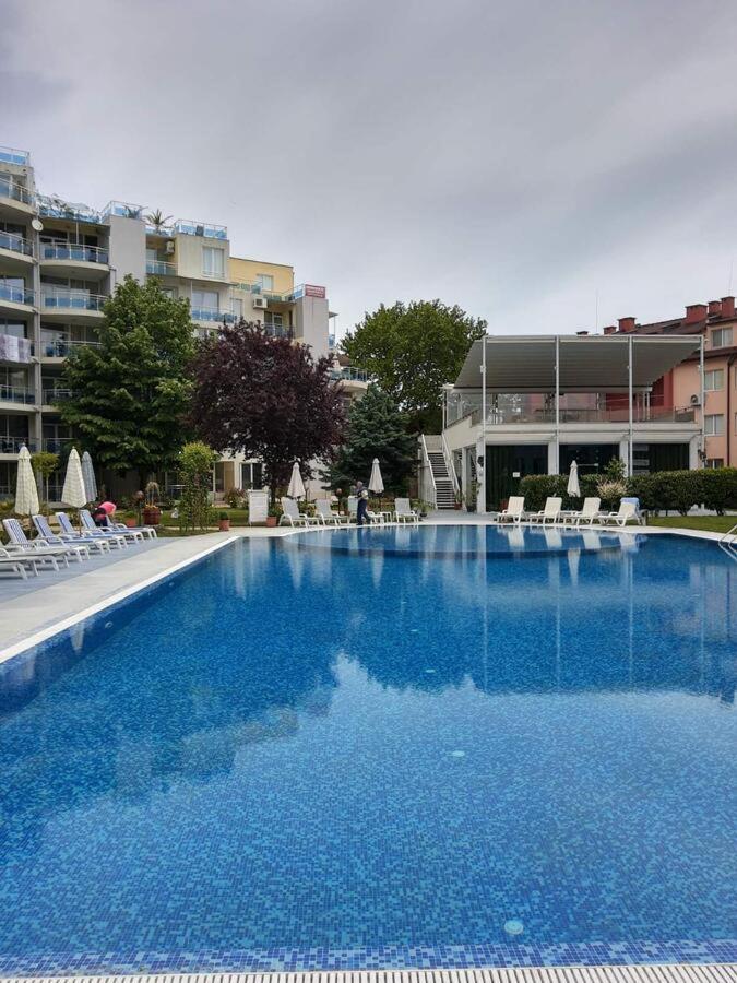 Oazis Sea View Apartment Ravda Extérieur photo